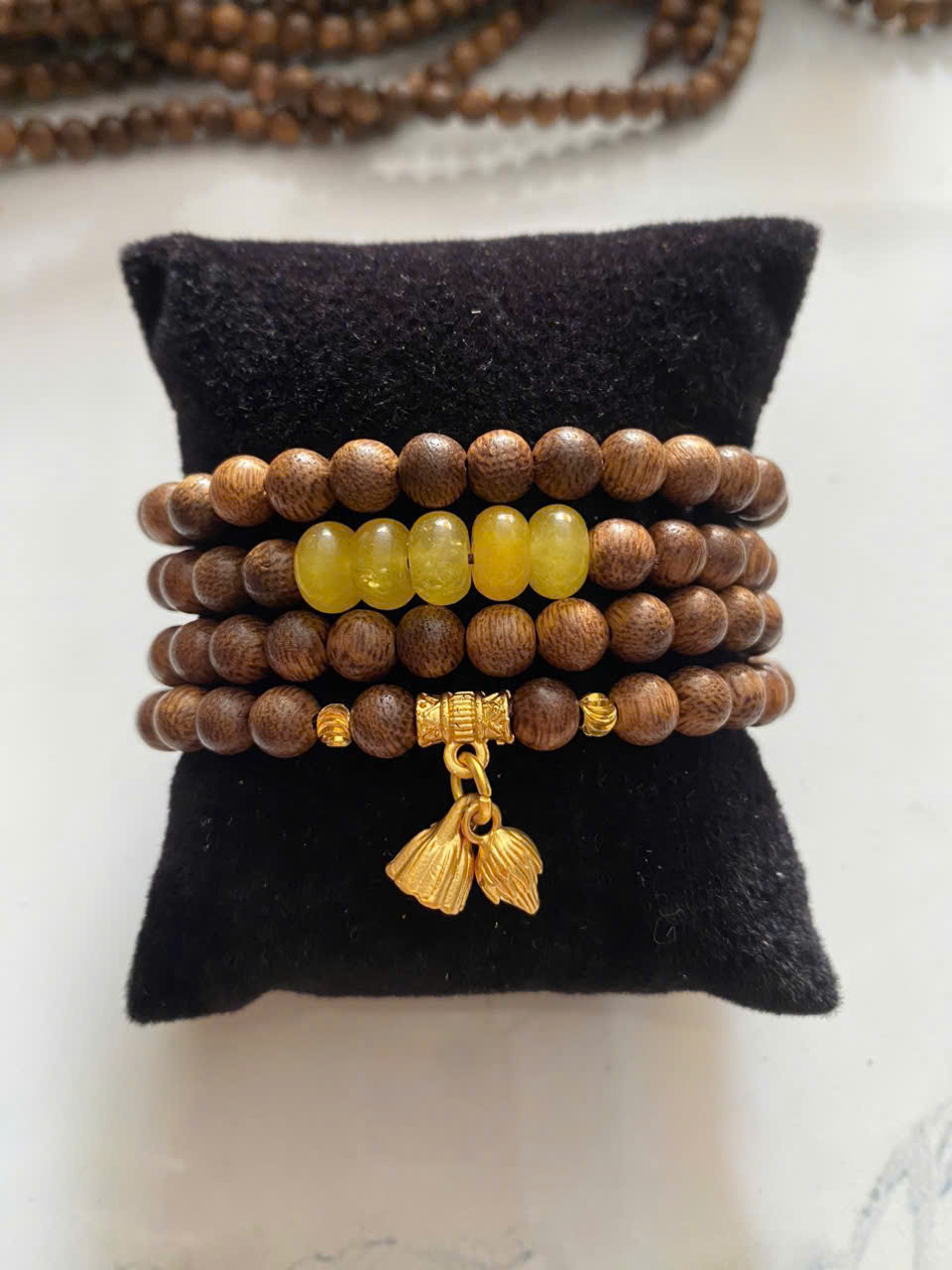 Vòng trầm aloura 03