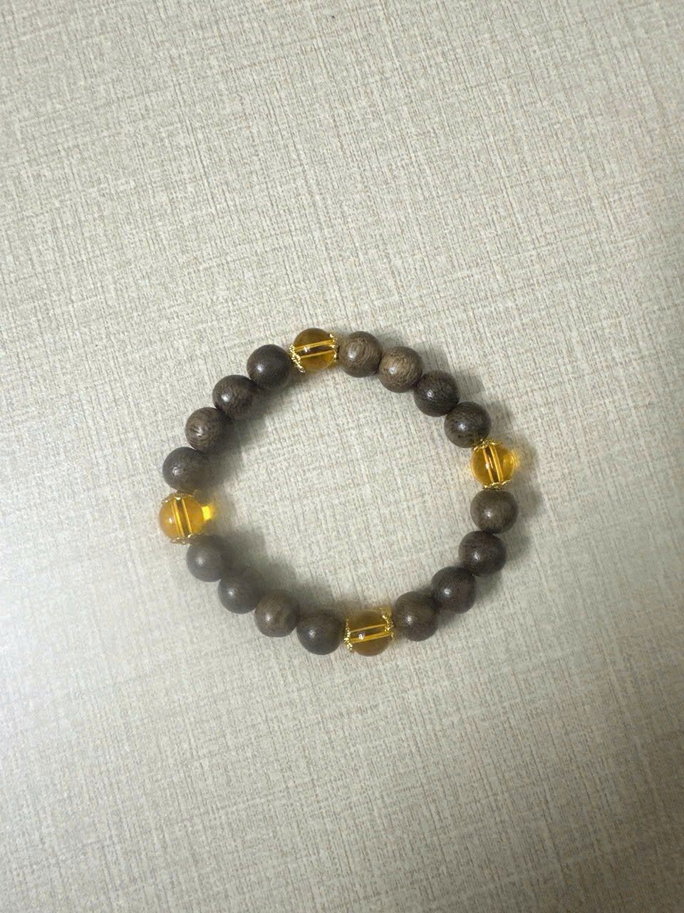 Vòng trầm aloura 05